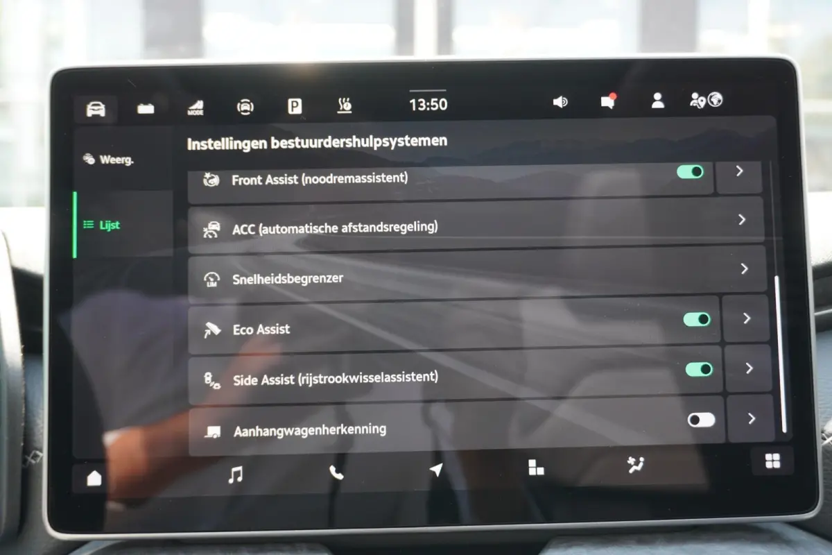 1.5 TSI 204pk PHEV Business Edition Plus | Panoramadak | 19" Velgen