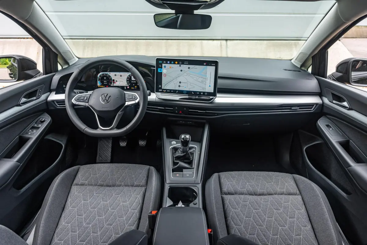 1.5 TSI 116pk Life Edition | Trekhaak Wegklapbaar | 18" Velgen