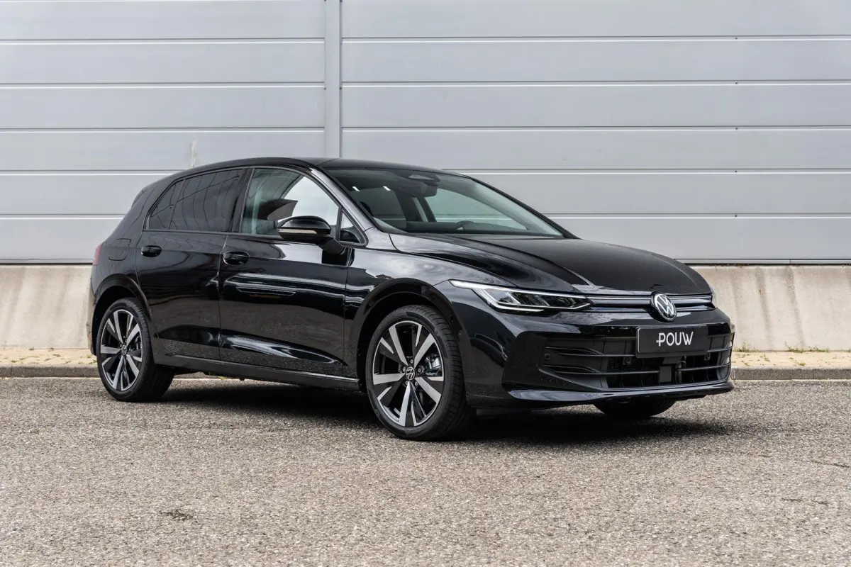 1.5 TSI 116pk Life Edition | Trekhaak Wegklapbaar | 18" Velgen