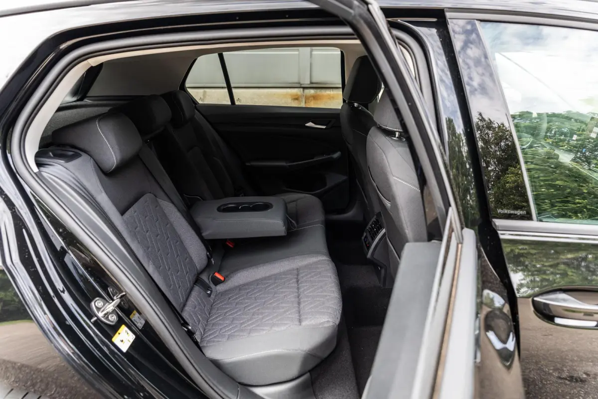 1.5 TSI 116pk Life Edition | Trekhaak Wegklapbaar | 18" Velgen