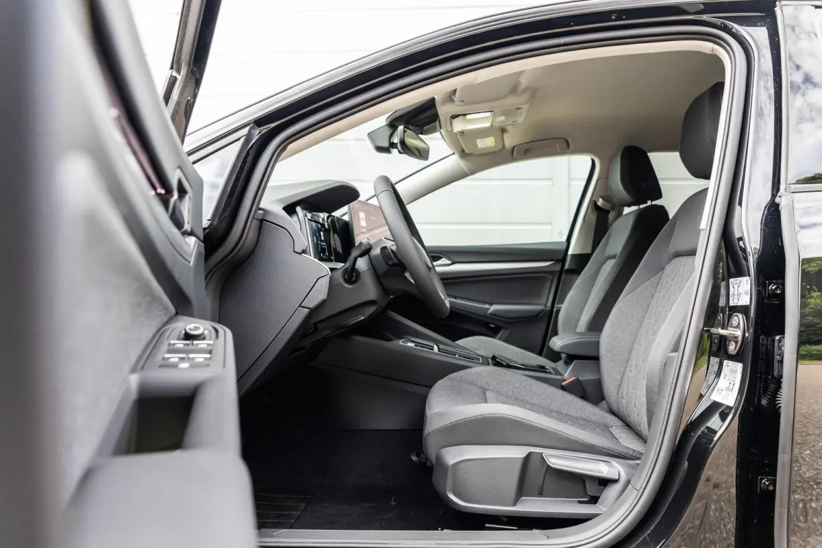 1.5 TSI 116pk Life Edition | Trekhaak Wegklapbaar | 18" Velgen