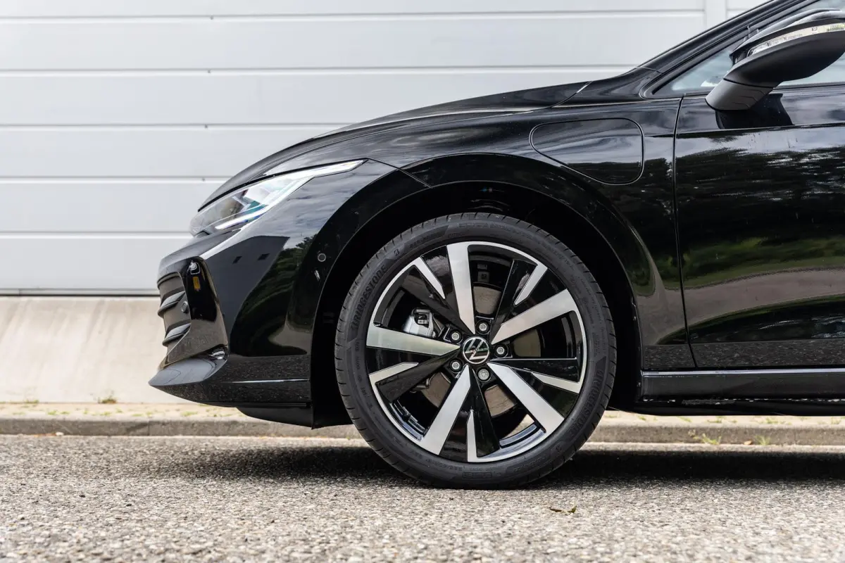 1.5 TSI 116pk Life Edition | Trekhaak Wegklapbaar | 18" Velgen
