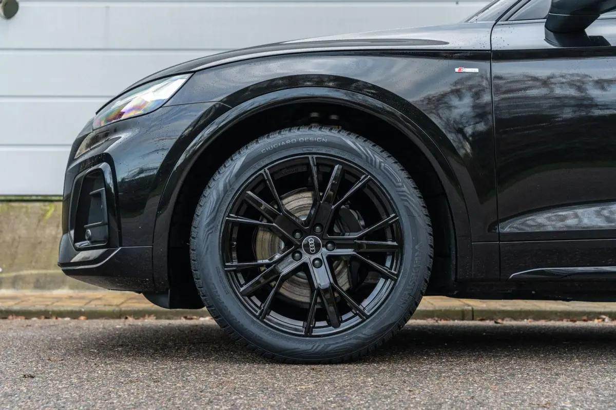 55 TFSIe 367pk PHEV Quattro Competition | SoH 100% | Luchtvering | Panoramadak | Tour & City Pakket | Achteruitrijcamera | Matrix LED