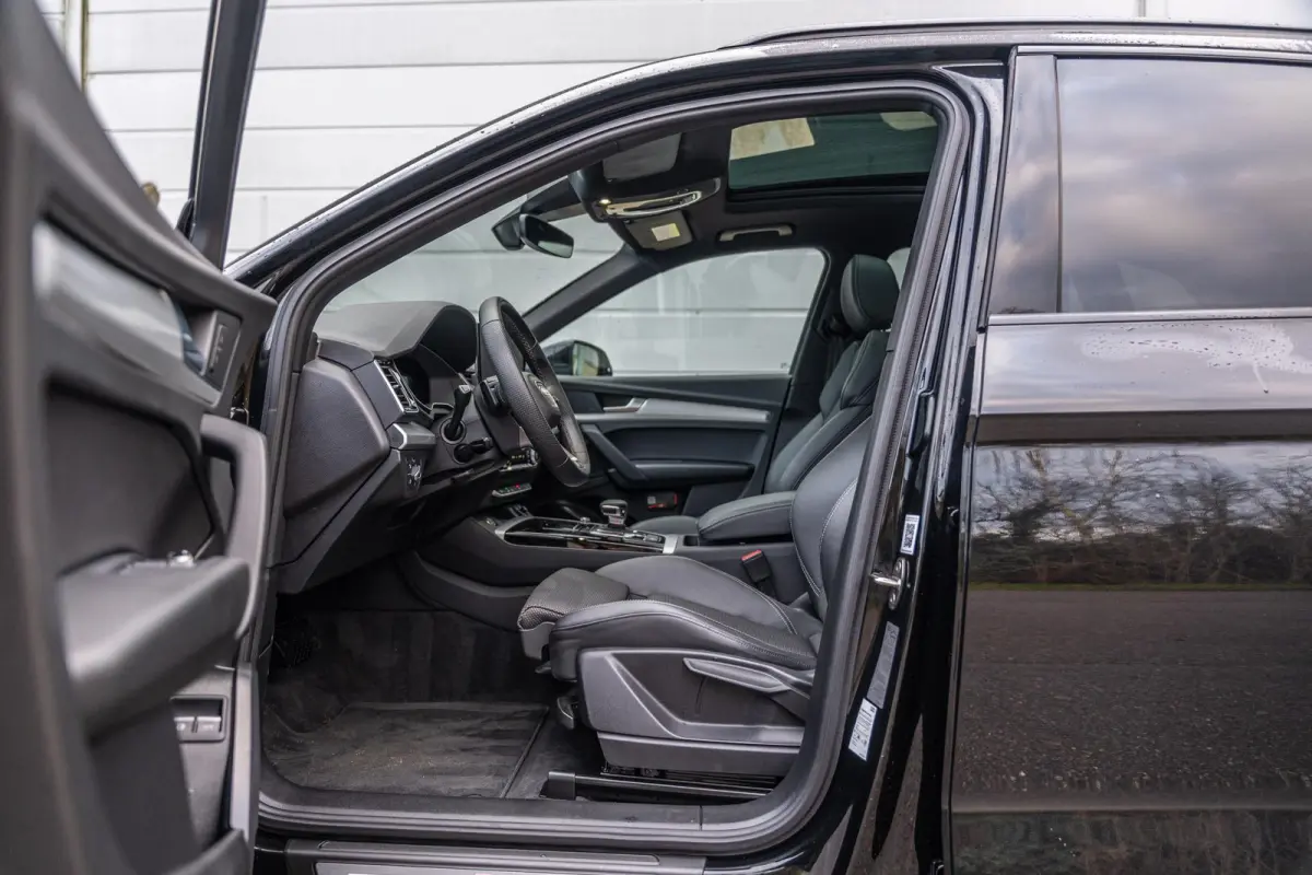 55 TFSIe 367pk PHEV Quattro Competition | SoH 100% | Luchtvering | Panoramadak | Tour & City Pakket | Achteruitrijcamera | Matrix LED
