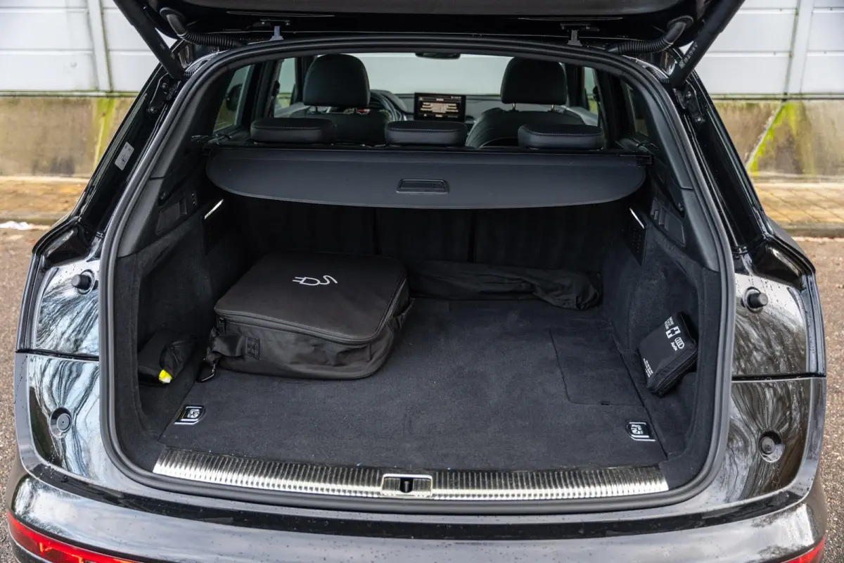 55 TFSIe 367pk PHEV Quattro Competition | SoH 100% | Luchtvering | Panoramadak | Tour & City Pakket | Achteruitrijcamera | Matrix LED