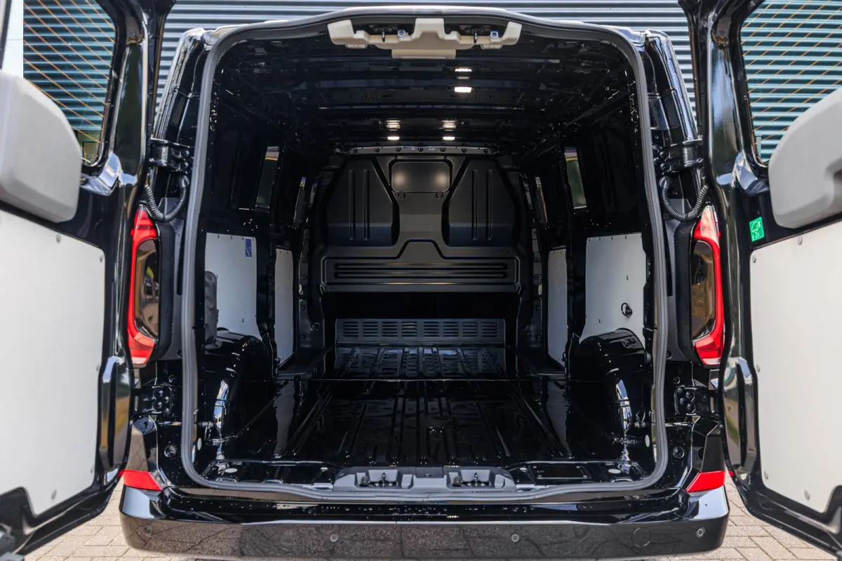 2.5 eHybrid 233pk AUT L2H1 32 Bulli | LMV 19'' | Trekhaak Elek. Uitklapbaar