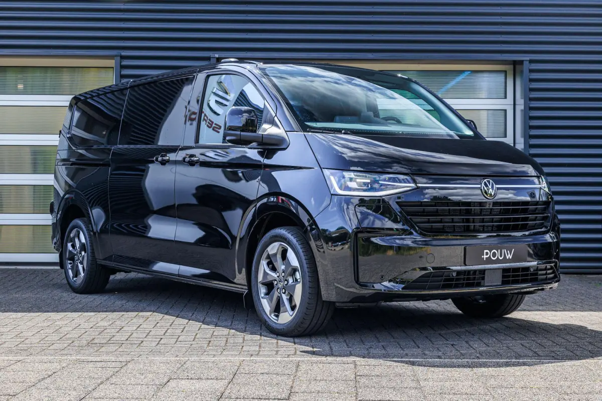 2.5 eHybrid 233pk AUT L2H1 32 Bulli | LMV 19'' | Trekhaak Elek. Uitklapbaar