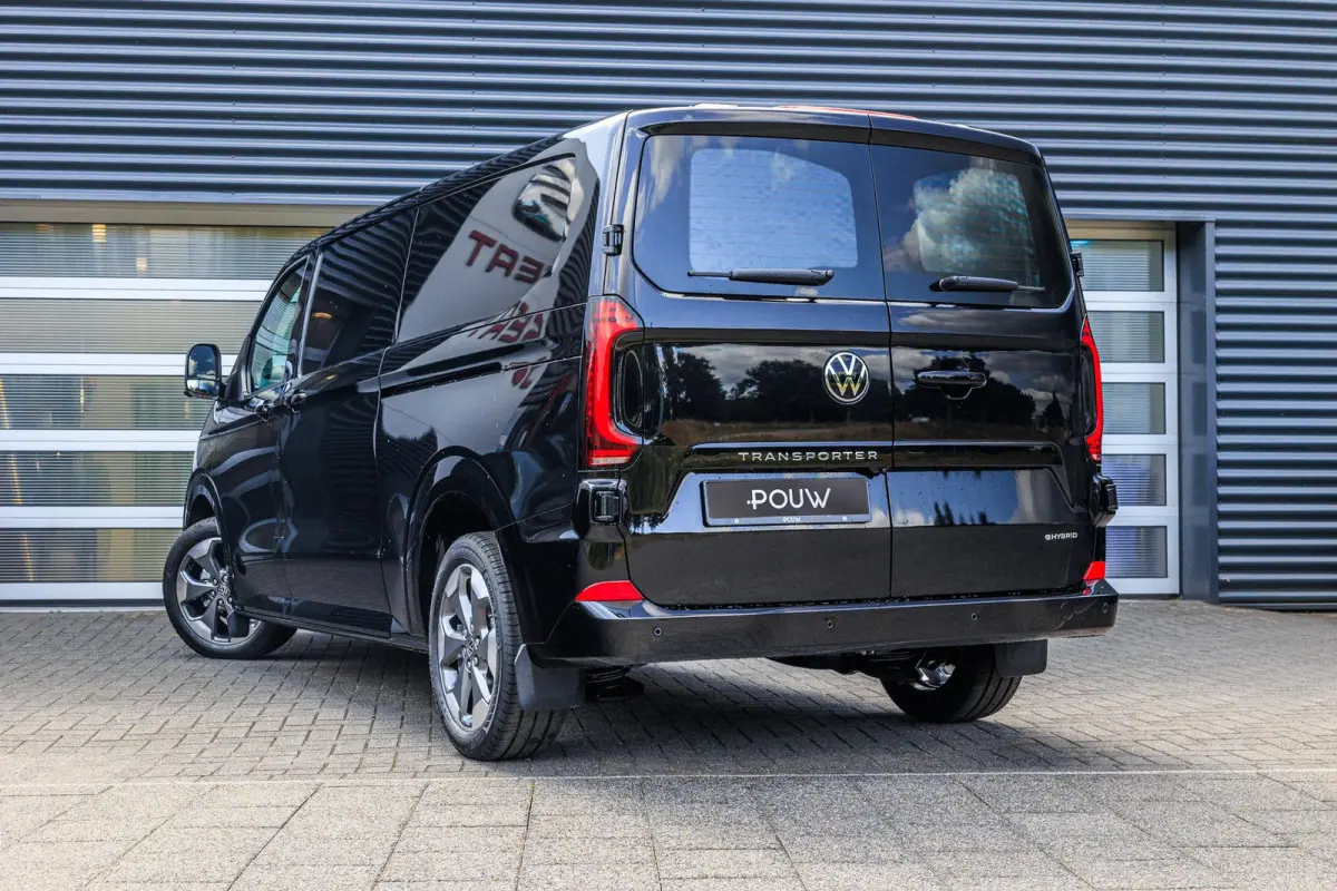2.5 eHybrid 233pk AUT L2H1 32 Bulli | LMV 19'' | Trekhaak Elek. Uitklapbaar