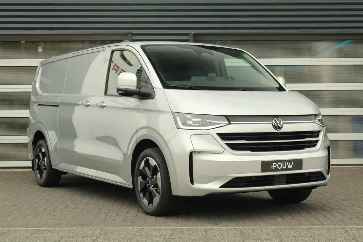 2.5 eHybrid 233pk AUT L2H1 30 Bulli | LMV 19'' | Trekhaak Elek. Uitklapbaar