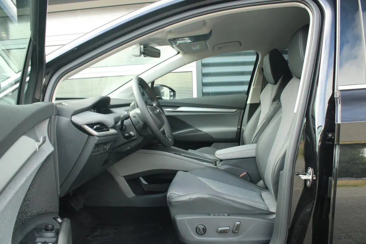 85 286pk Business Edition | Trekhaak Wegklapbaar | 20" Velgen