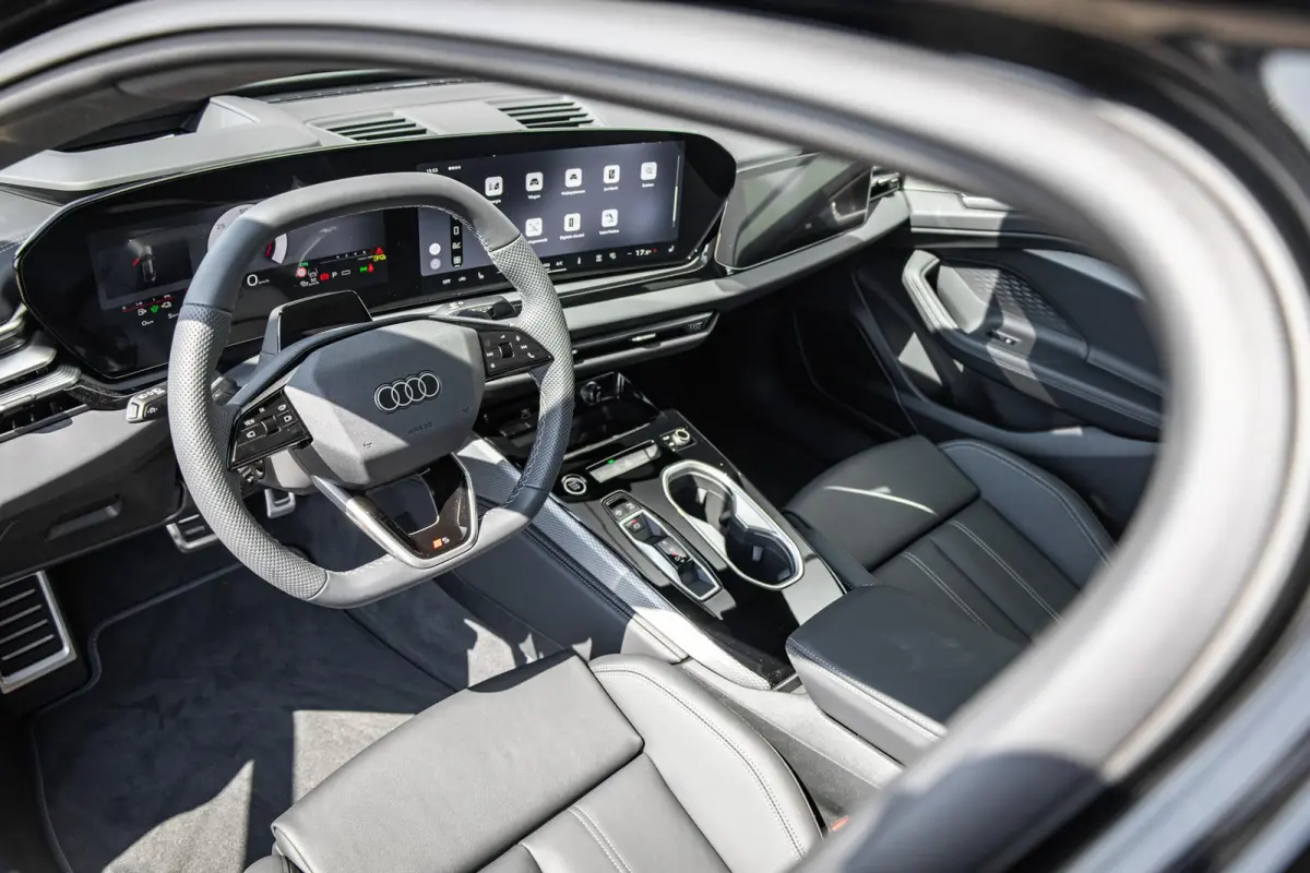 2.0 e-hybrid 299pk quattro S Edition | B&O Sound System | Velgen 20'' | Trekhaak Mech. Draaibaar