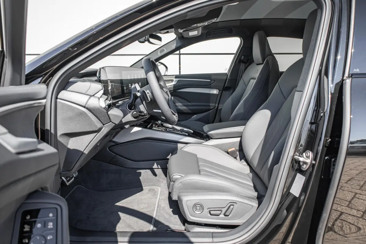 2.0 e-hybrid 299pk quattro S Edition | B&O Sound System | Velgen 20'' | Trekhaak Mech. Draaibaar