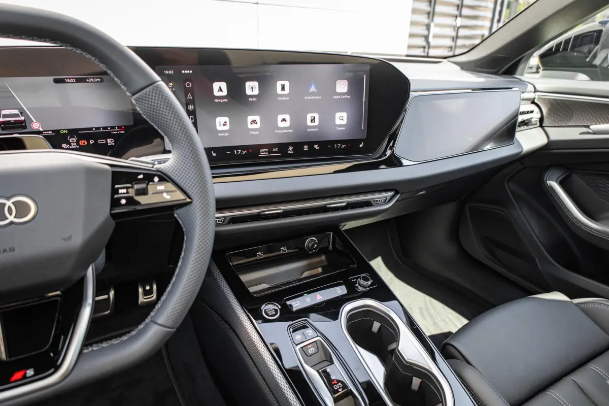 2.0 e-hybrid 299pk quattro S Edition | B&O Sound System | Velgen 20'' | Trekhaak Mech. Draaibaar