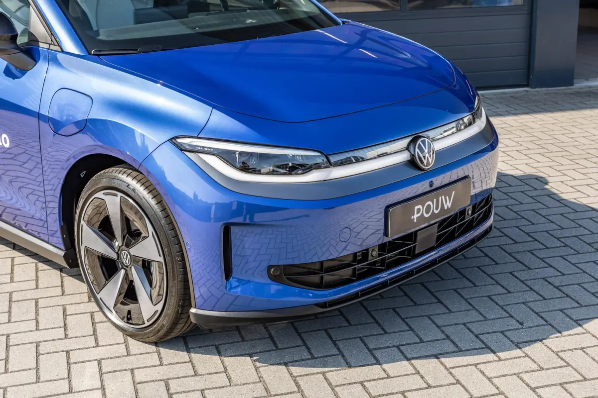 211pk Style First Edition 52 kWh | 19" Velgen | Panoramadak