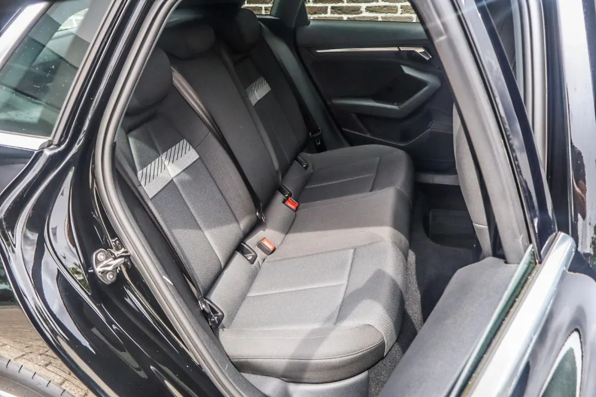 30 TFSI 110pk S-tronic Advanced Edition | Sportstoelen | Full LED | Cruise Control | Smartphone Interface | Achteruitrijcamera