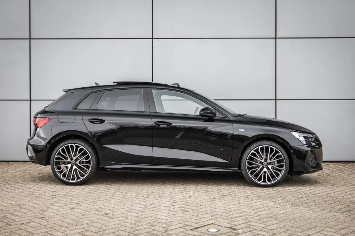 40 TFSI e 204pk S edition | Sonos Premium 3D | Assistentie Pakket Driving + Parking