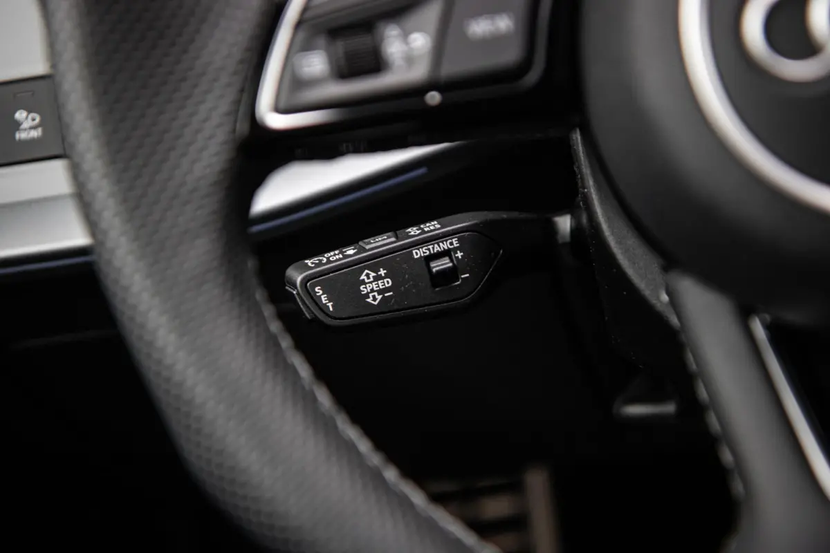 40 TFSI e 204pk S edition | Sonos Premium 3D | Assistentie Pakket Driving + Parking