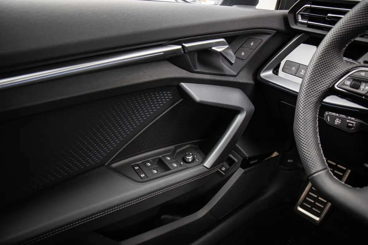 40 TFSI e 204pk S edition | Sonos Premium 3D | Assistentie Pakket Driving + Parking