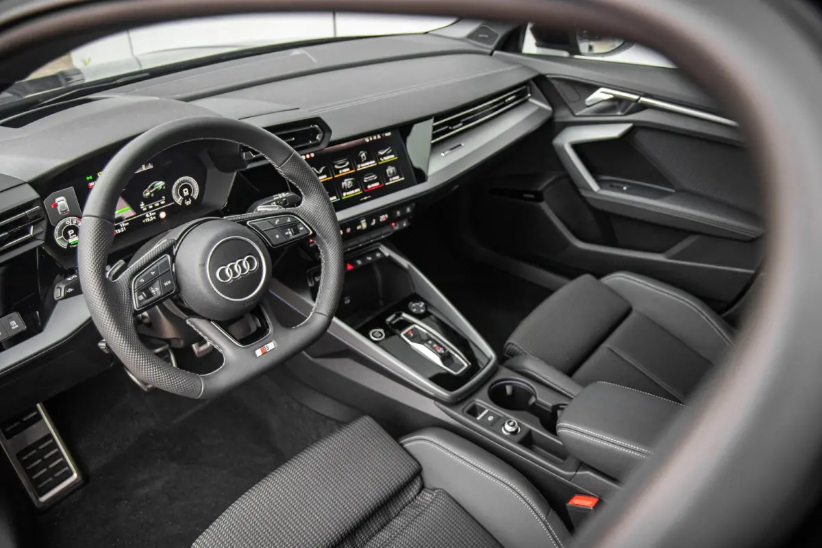 40 TFSI e 204pk S edition | Sonos Premium 3D | Assistentie Pakket Driving + Parking