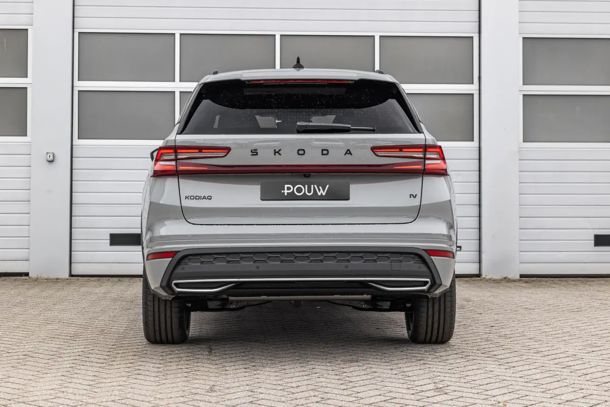 1.5 TSI 204pk PHEV Sportline Business | Winter Pakket | Trekhaak Wegklapbaar