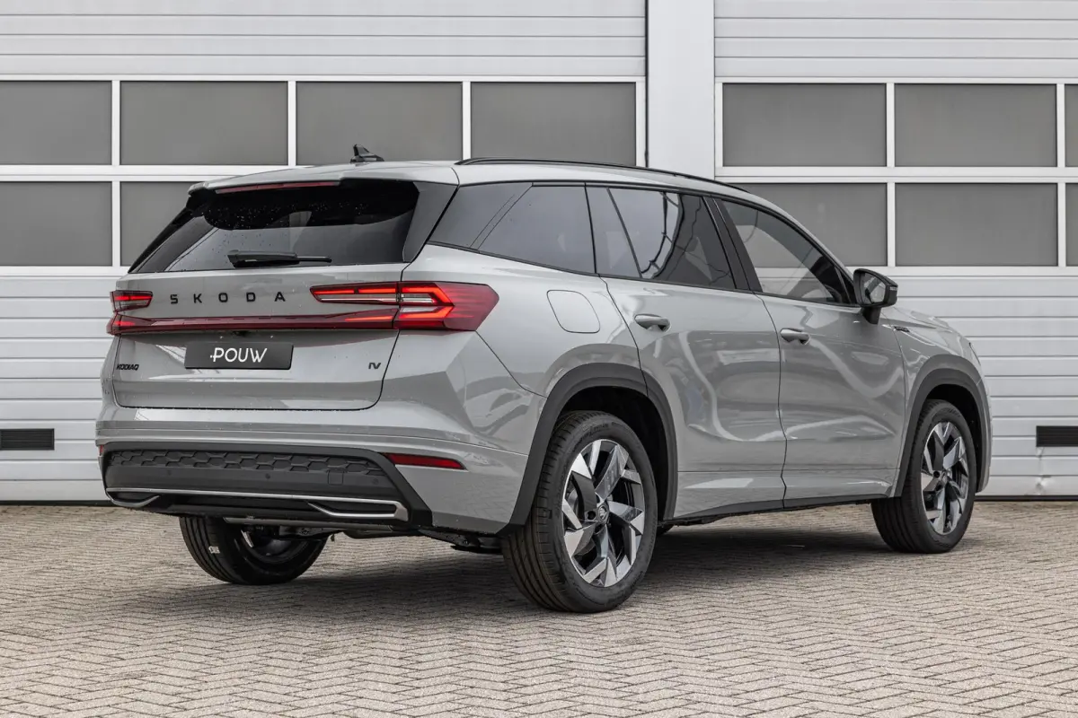 1.5 TSI 204pk PHEV Sportline Business | Winter Pakket | Trekhaak Wegklapbaar