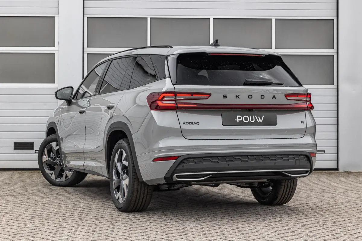 1.5 TSI 204pk PHEV Sportline Business | Winter Pakket | Trekhaak Wegklapbaar