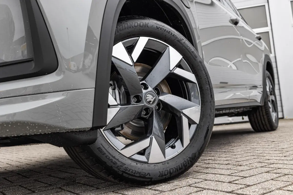 1.5 TSI 204pk PHEV Sportline Business | Winter Pakket | Trekhaak Wegklapbaar