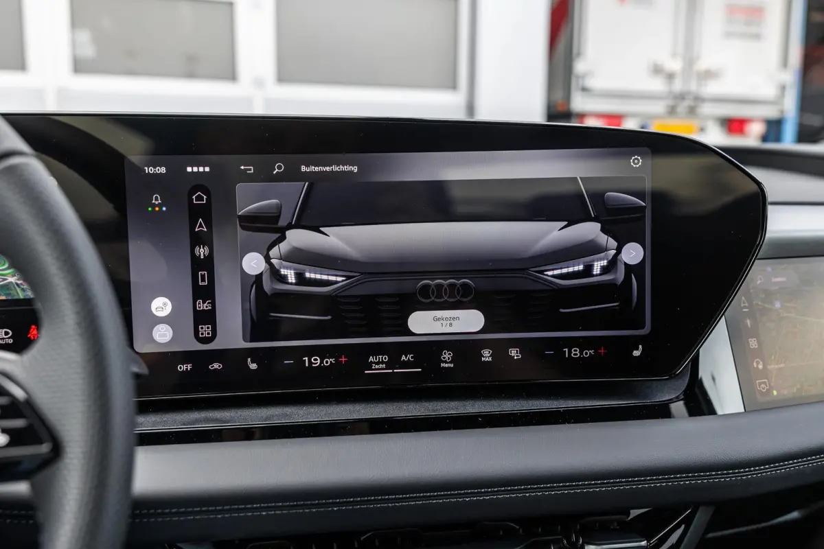 306pk S edition Performance 100 kWh | Panoramadak | Trekhaak Wegklapbaar