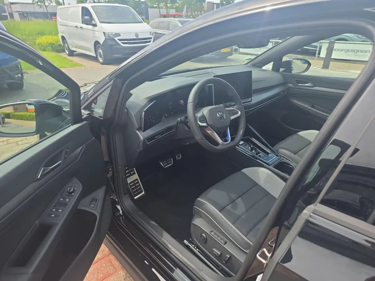 1.5 eHybrid GTE | Trekhaak | Pano Dak | Leder | HUD | PHEV | 272Pk |