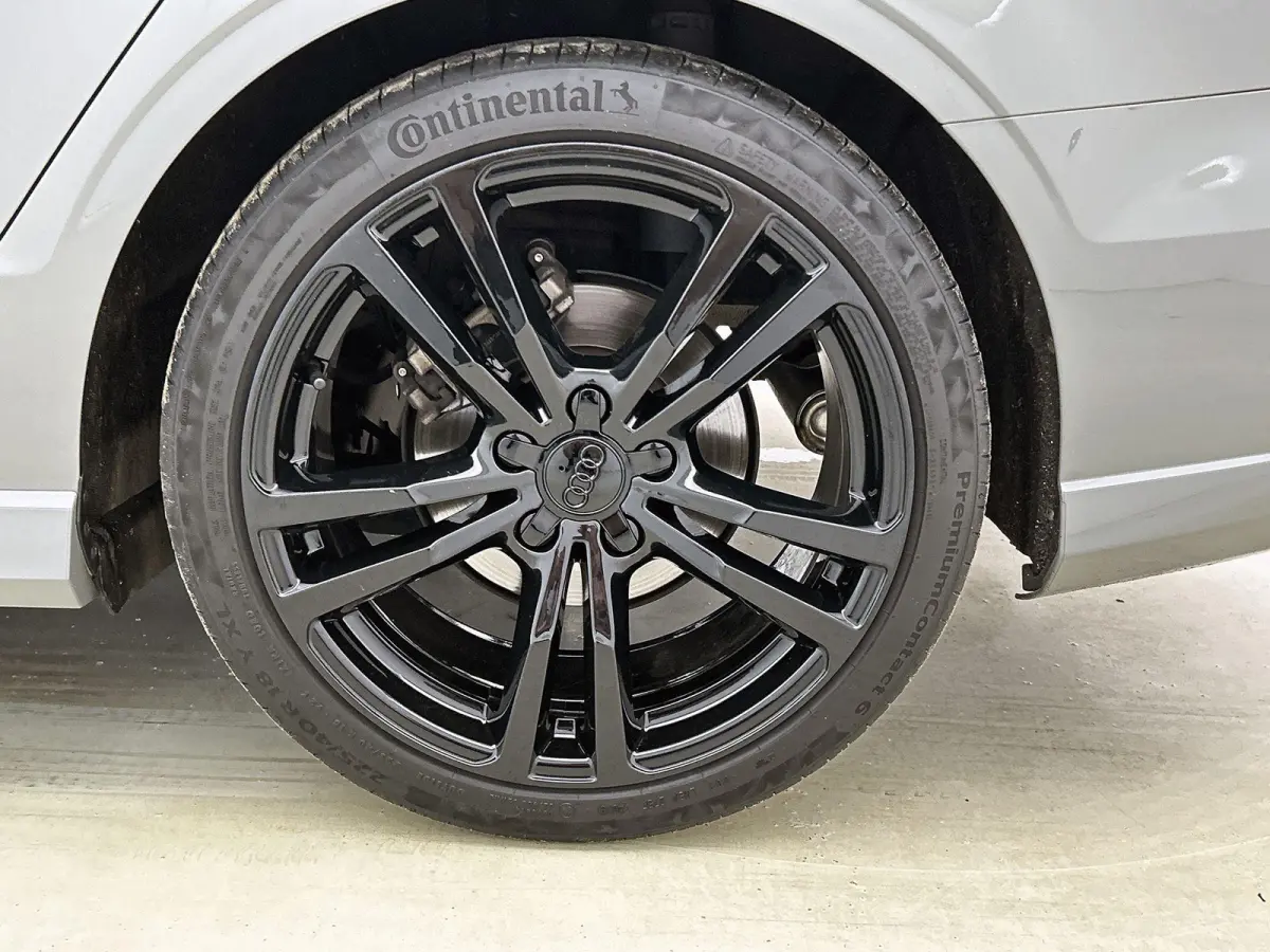 30 TFSI Advance Sport | Navigatie | Airco | Stoelverwarming | 18 Inch Zwarte Velgen | Cruise control |