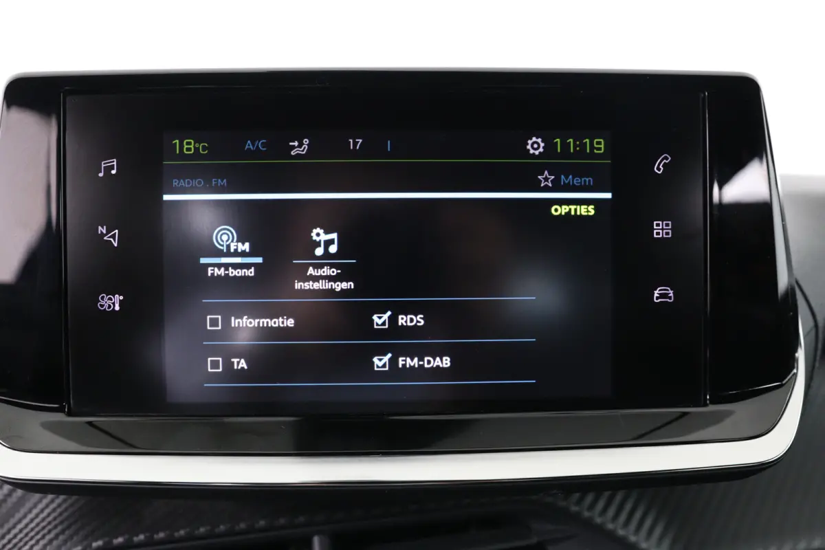 EV Allure 50 kWh | Dealer Onderhouden! | SOH 99% | 1e Eigenaar! | Navi By App | Clima | Cruise Control | Parkeersensoren | DAB | LED | Lichtmetalen Velgen
