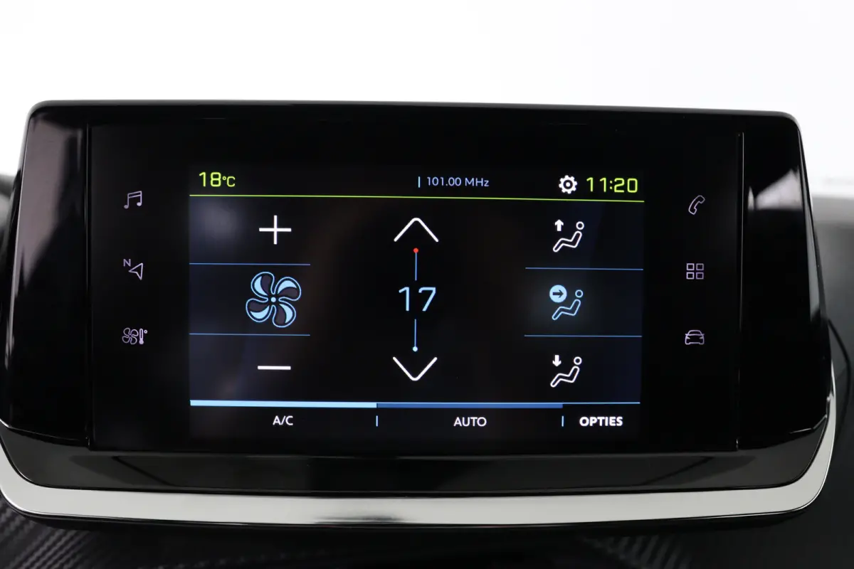 EV Allure 50 kWh | Dealer Onderhouden! | SOH 99% | 1e Eigenaar! | Navi By App | Clima | Cruise Control | Parkeersensoren | DAB | LED | Lichtmetalen Velgen