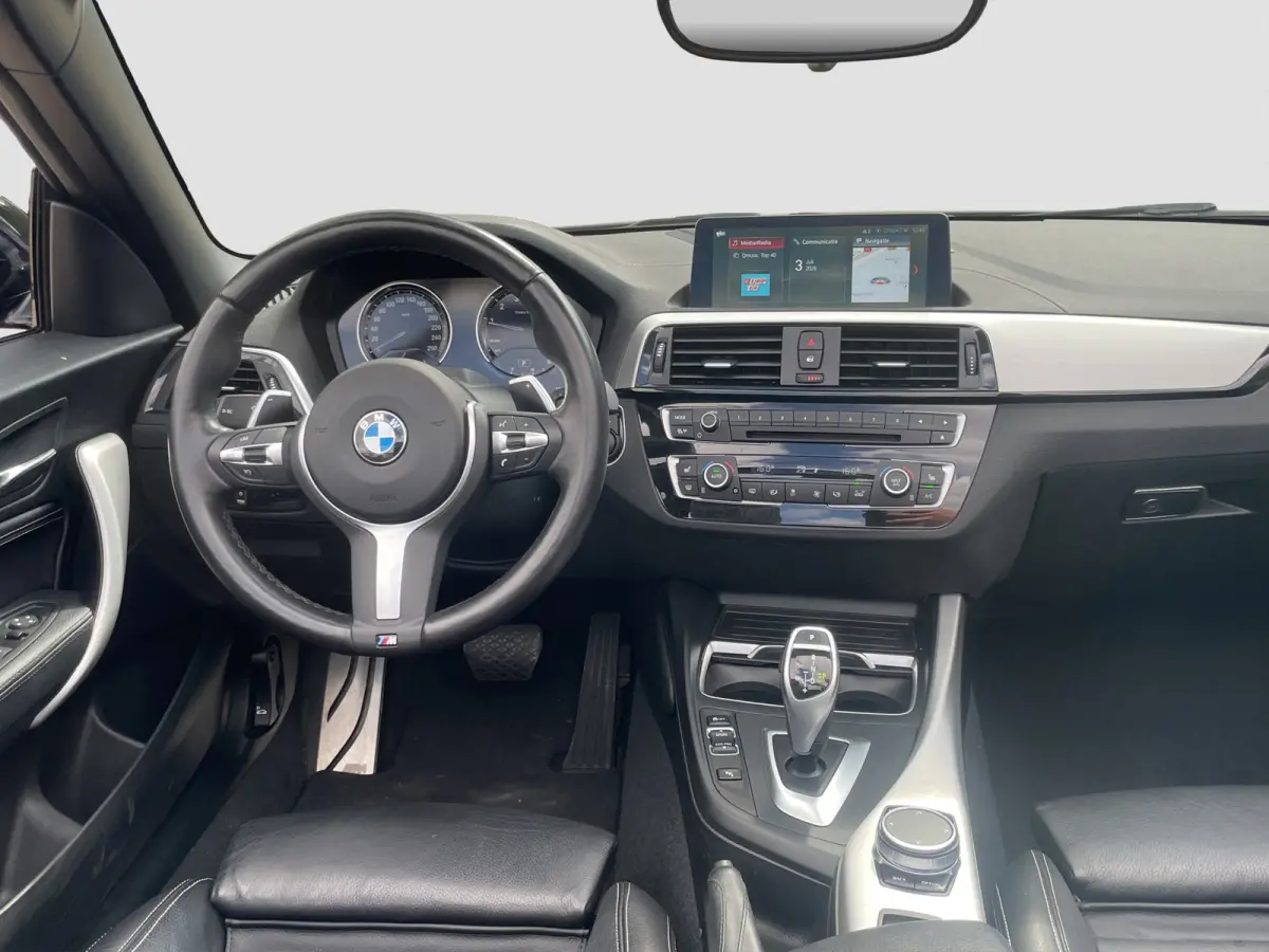 M-Sport 184pk | Stoelverwarming | Leder | Dealer OH | Cruise Control | Climate Control |