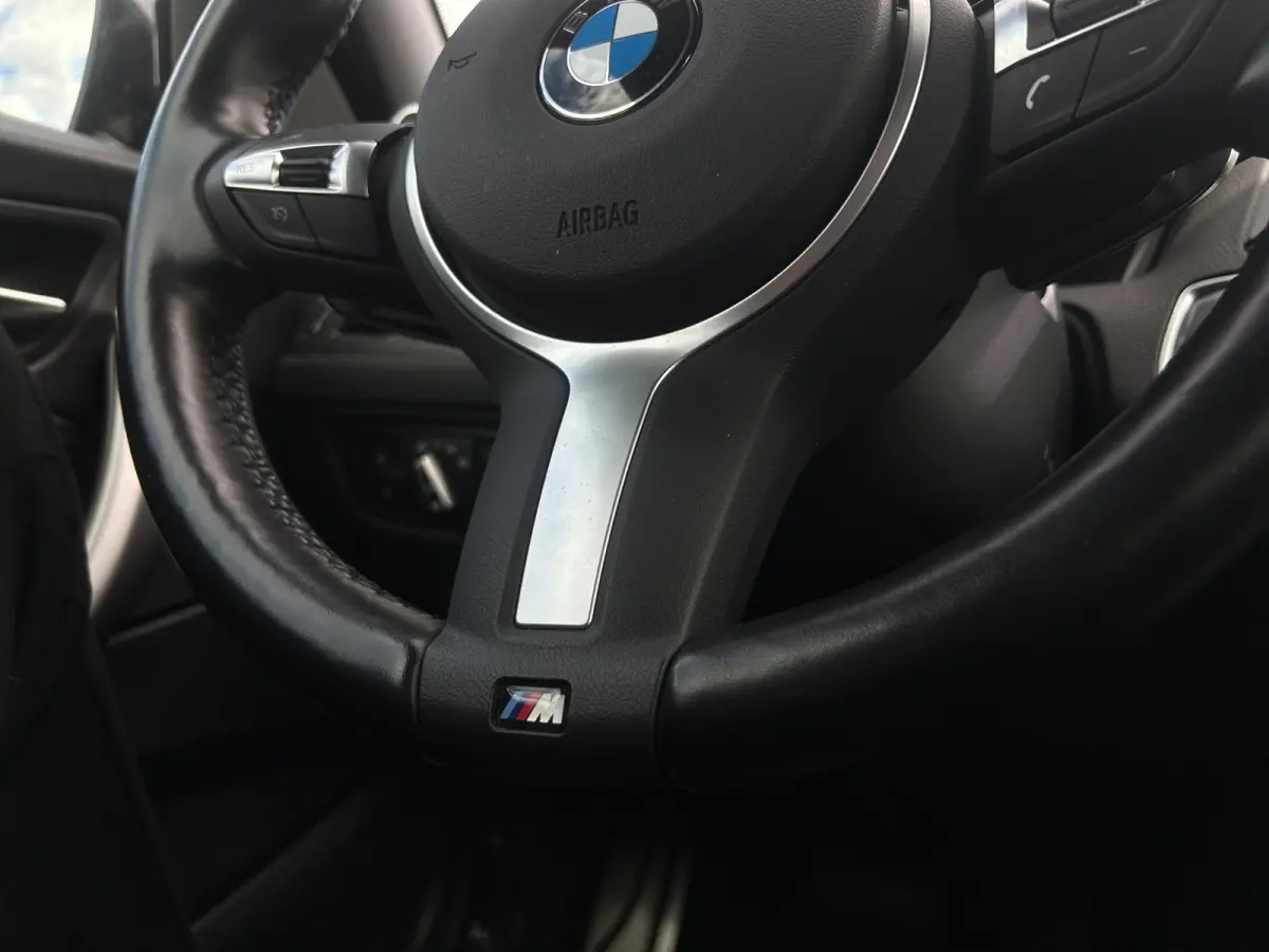 M-Sport 184pk | Stoelverwarming | Leder | Dealer OH | Cruise Control | Climate Control |