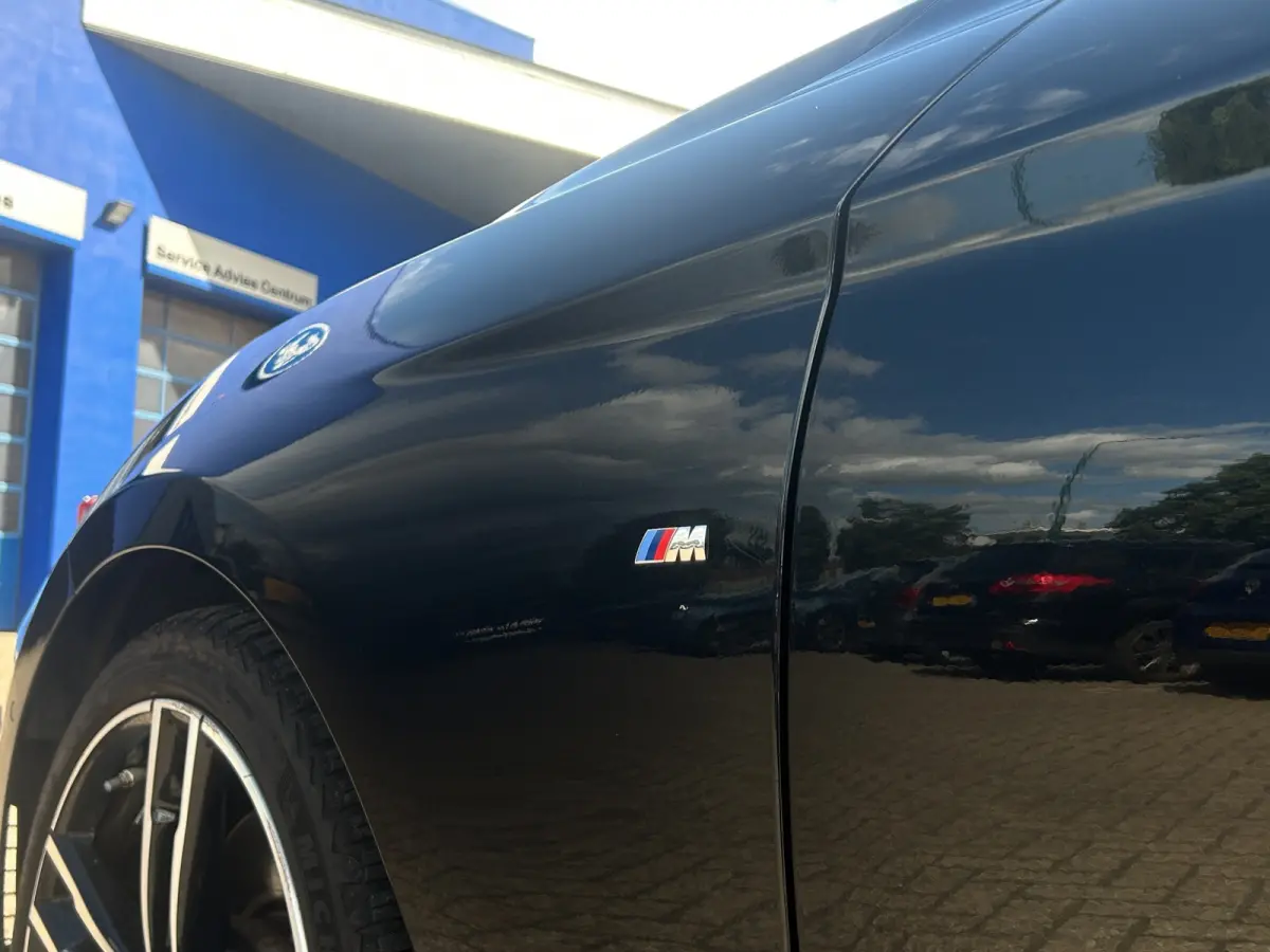 M-Sport 184pk | Stoelverwarming | Leder | Dealer OH | Cruise Control | Climate Control |