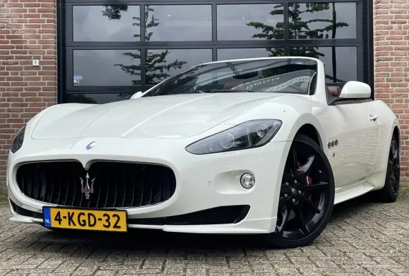 4.7 V8 Sport NL-AUTO Uniek *21.000km* BruinLeder BOSE '13