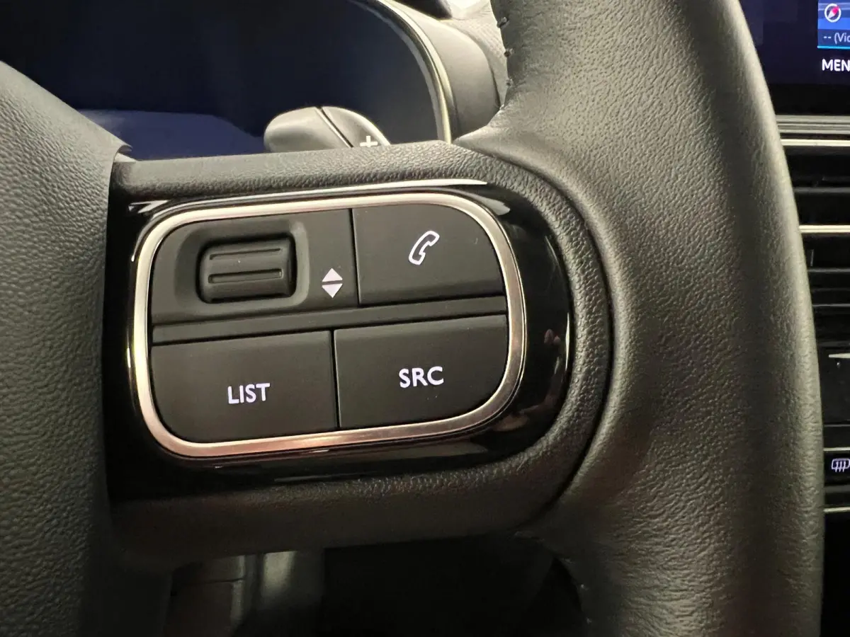 1.2 HYBRID 145PK AUTOMAAT PLUS UITV. / NAVI / STOEL-VERW. / KEYLESS / CAMERA / CRUISE.C /
