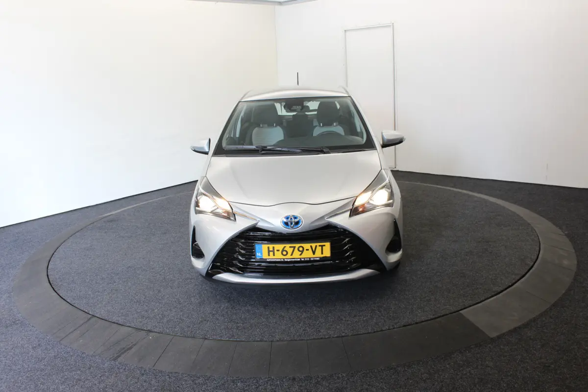 1.5 Hybrid Active Camera Cruise Climate Control
