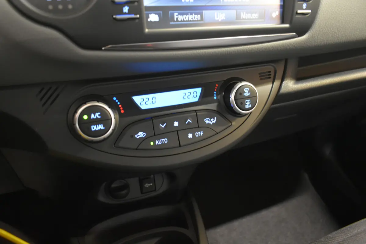 1.5 Hybrid Active Camera Cruise Climate Control