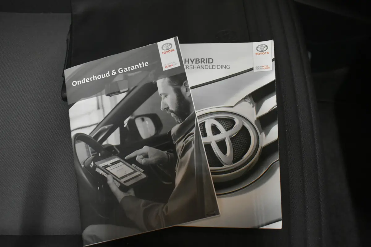1.5 Hybrid Active Camera Cruise Climate Control