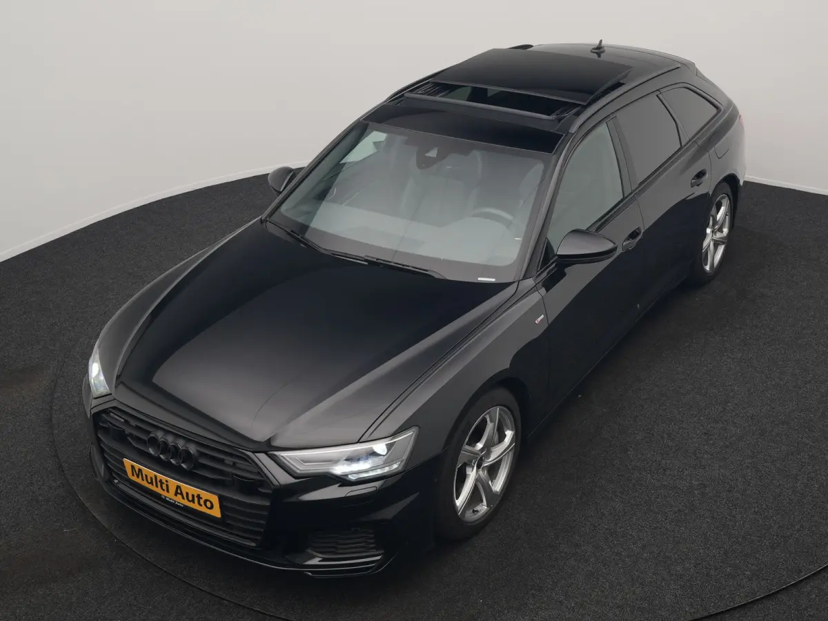 50 TFSI e Quattro 2x S Line PHEV 300pk Dealer O.H. | Trekhaak Af Fabriek | Panodak | Adaptive Cruise | Camera | Lederen Sportstoelen & Stuur Verwarmd | Blis | Sfeerverlichting | Apple Carpla