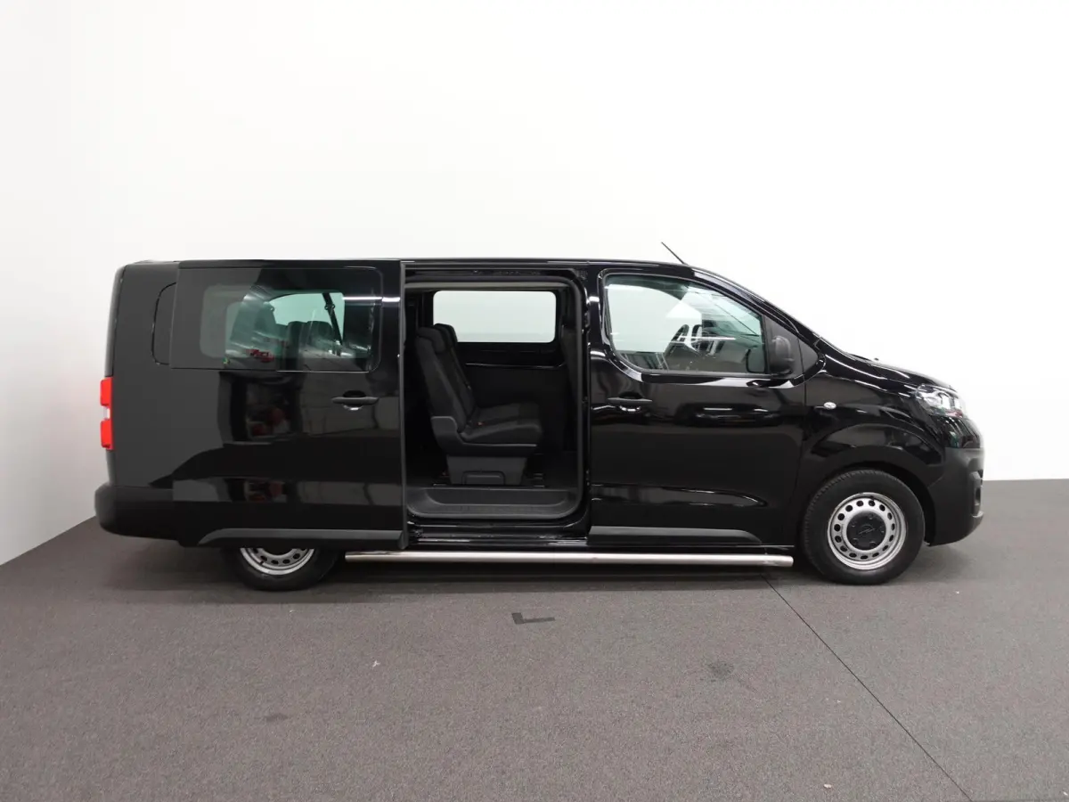 L3H1 75 kWh 9-persoons PERSONENBUS Airco Navi PDCA Sidebars