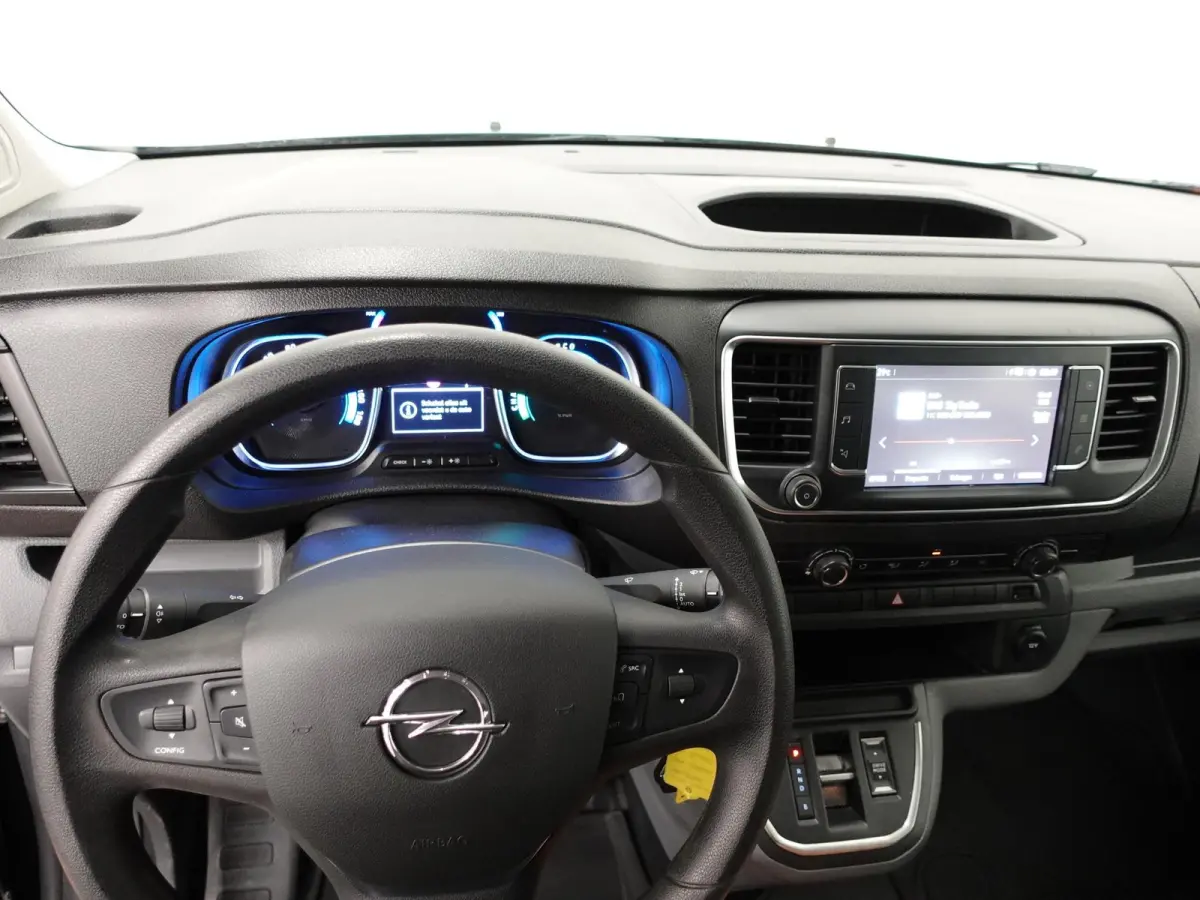 L3H1 75 kWh 9-persoons PERSONENBUS Airco Navi PDCA Sidebars