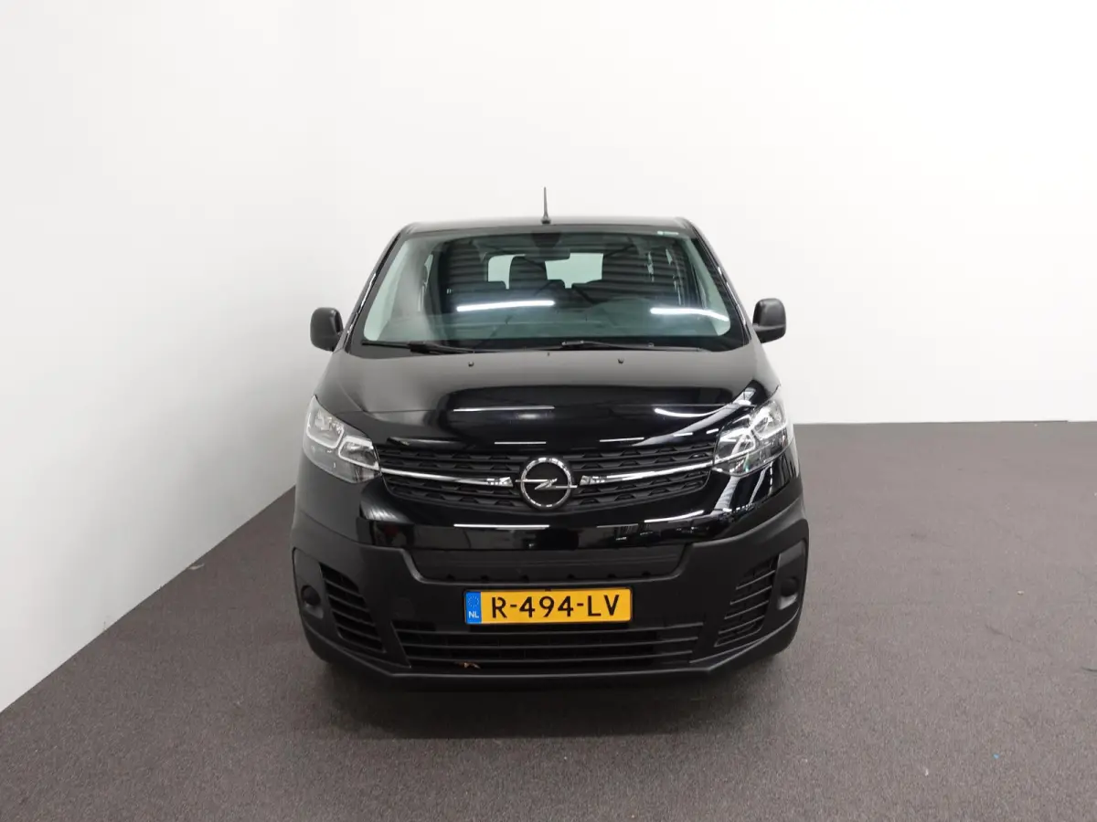 L3H1 75 kWh 9-persoons PERSONENBUS Airco Navi PDCA Sidebars