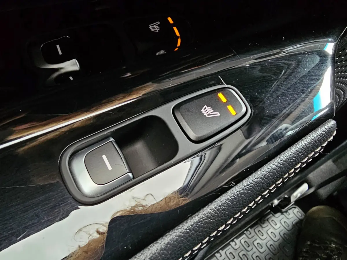 1.6 GDi PHEV DynamicPlusLine | LED | Trekhaak | App-connect | Stuur- & stoelverwarming | Camera | ACC |