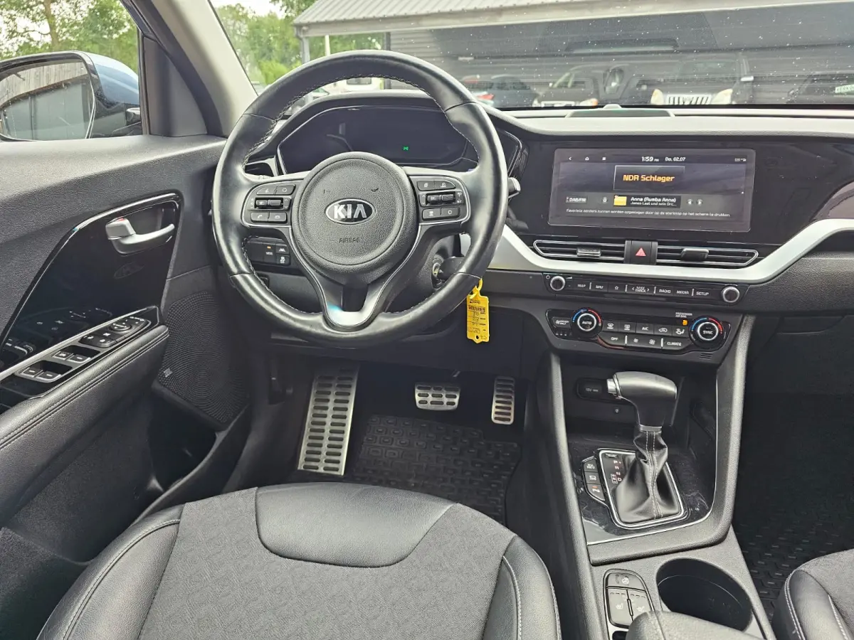 1.6 GDi PHEV DynamicPlusLine | LED | Trekhaak | App-connect | Stuur- & stoelverwarming | Camera | ACC |