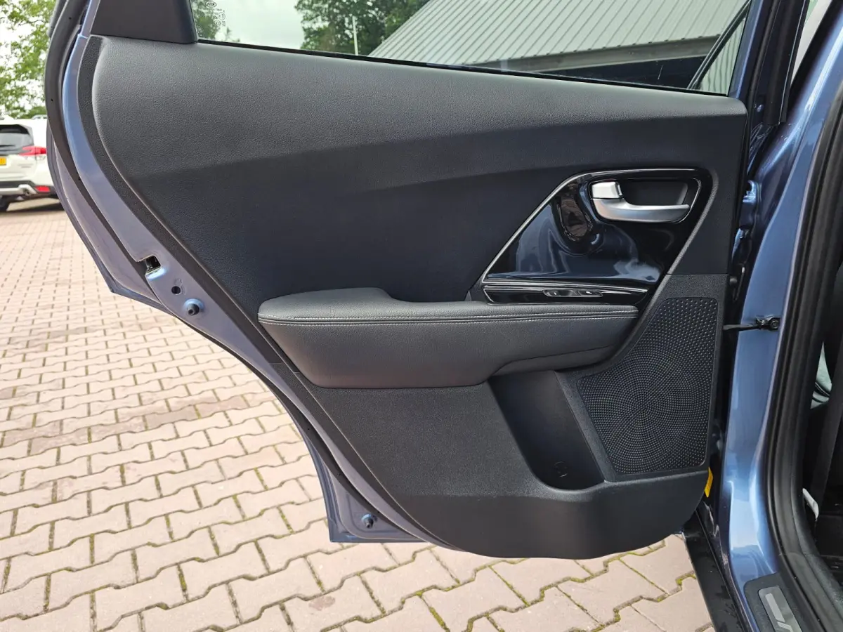 1.6 GDi PHEV DynamicPlusLine | LED | Trekhaak | App-connect | Stuur- & stoelverwarming | Camera | ACC |