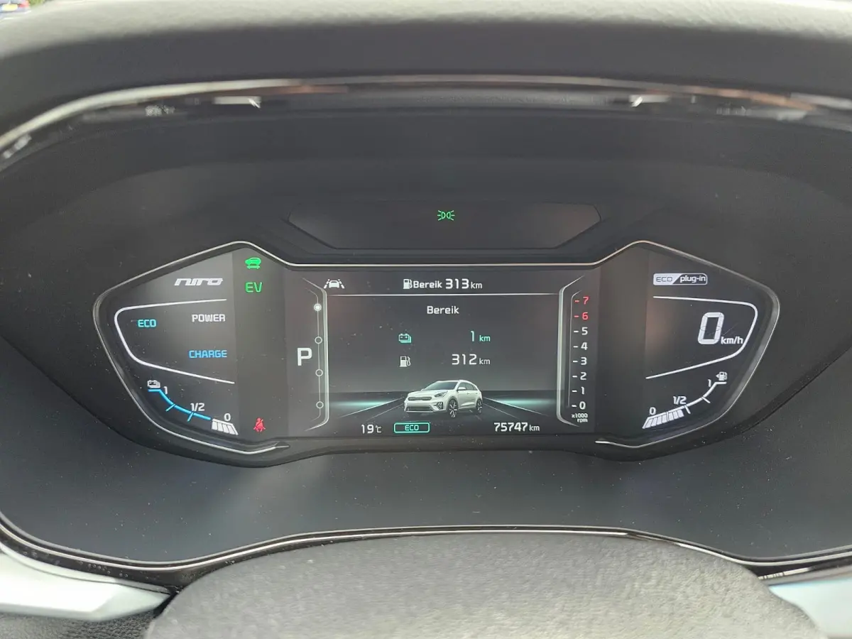 1.6 GDi PHEV DynamicPlusLine | LED | Trekhaak | App-connect | Stuur- & stoelverwarming | Camera | ACC |