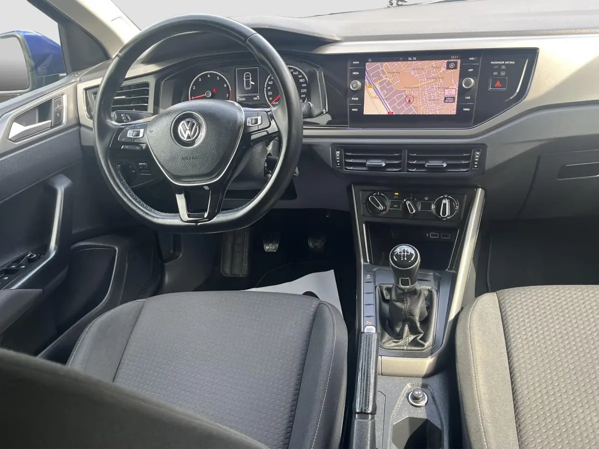 1.0 TSi Comfortline Business | NAV. | CAMERA | PDC V+A | APP CONNECT |