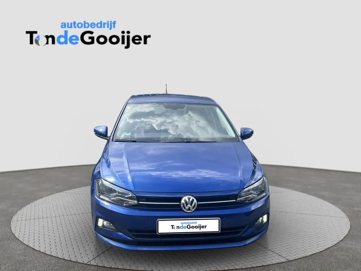 1.0 TSi Comfortline Business | NAV. | CAMERA | PDC V+A | APP CONNECT |